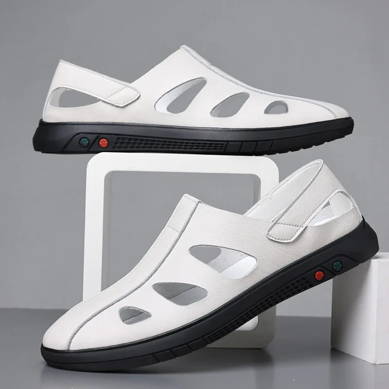 All Match Breathable Comfortable Round Head Cutout Soft Leather Sandals Men Flats Shoes Summer 2026 Slip on Sandals Beach Daily