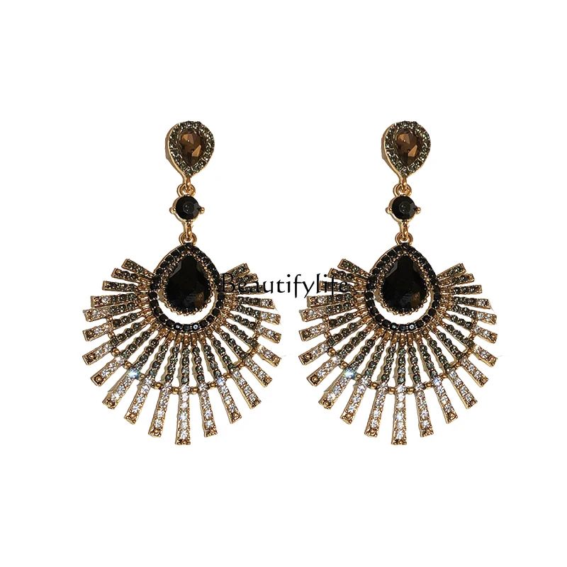 Exaggerated water drop earrings niche unique high-end light luxury earrings