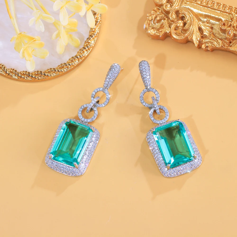 CWWZircons Große rechteckige, hellgrüne Zirkon-Kristall-Ohrringe, lange Hängeohrringe für Damen, luxuriöses Schmuckaccessoire, Großhandel E0738 – Detail 5