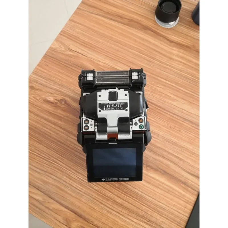 81C fiber fusion splicer 2 hand imported six-motor trunk line fiber melting machine