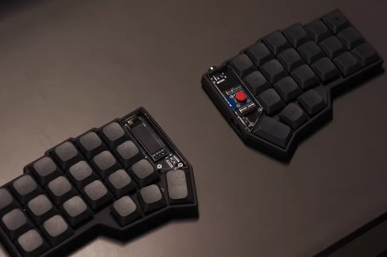 Corne Split Keyboard Low-profile Ergonomic Small Red Dot Keyboard Customized QMK Firmware Vial Key Change Office Gaming Keyboard