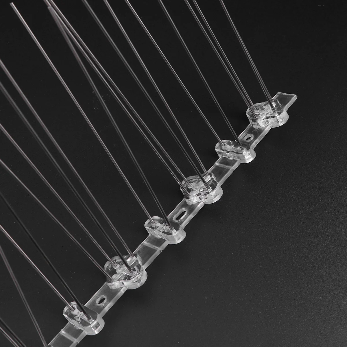 

2.5m Plastic Anti Bird Spike Pigeon Scare Device Easy Install Balcony Roof Fence Durable Effective Repellent Spike