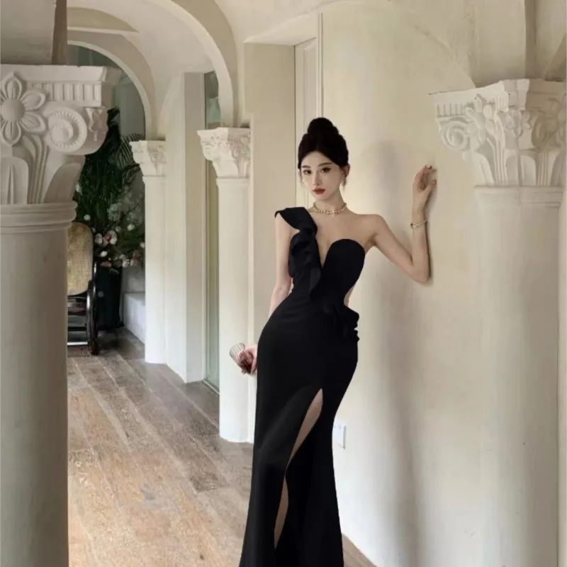 

Black Hepburn dress Feminine birthday party slim slit long