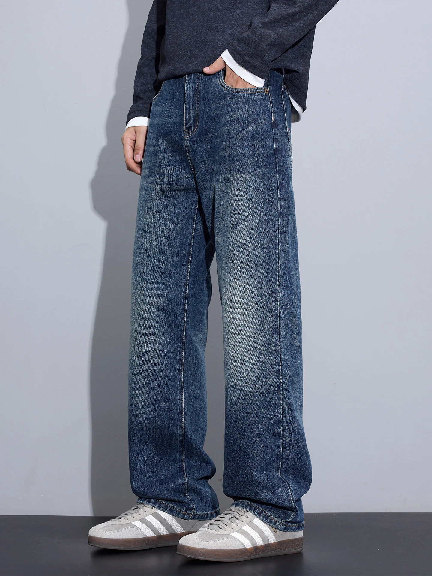 กางเกงยีนส์ทรงหลวมสไตล์อเมริกันลำลองสำหรับผู้ชาย ทรงตรงทันสมัย เรียบง่าย เหมาะกับฤดูใบไม้ร่วง กางเกงขายาวอเนกประสงค์ ผ้าผสมคอตตอนและโพลีเอสเตอร์