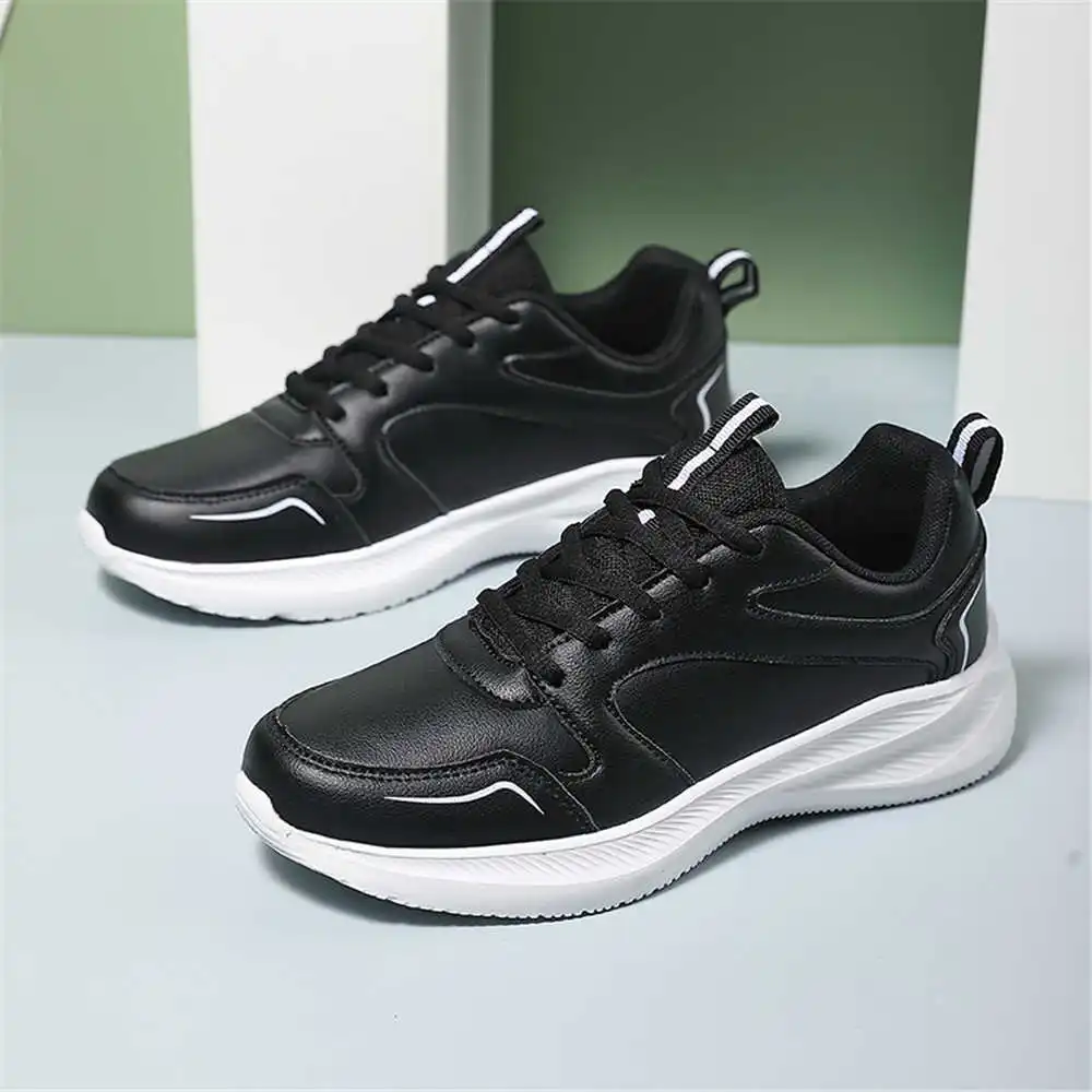 

Женские спортивные кроссовки из искусственной кожи на шнуровке, большие размеры, для гольфа, черные, коричневые, для бега, модель Donna