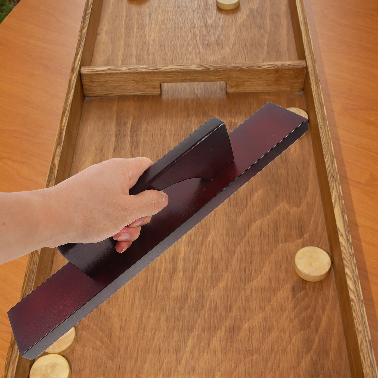 

Профессиональная щетка для шаффлборда: эффективное удаление песка и пыли, идеально подходит для ухода за бильярдными столами и шаффлбордами.