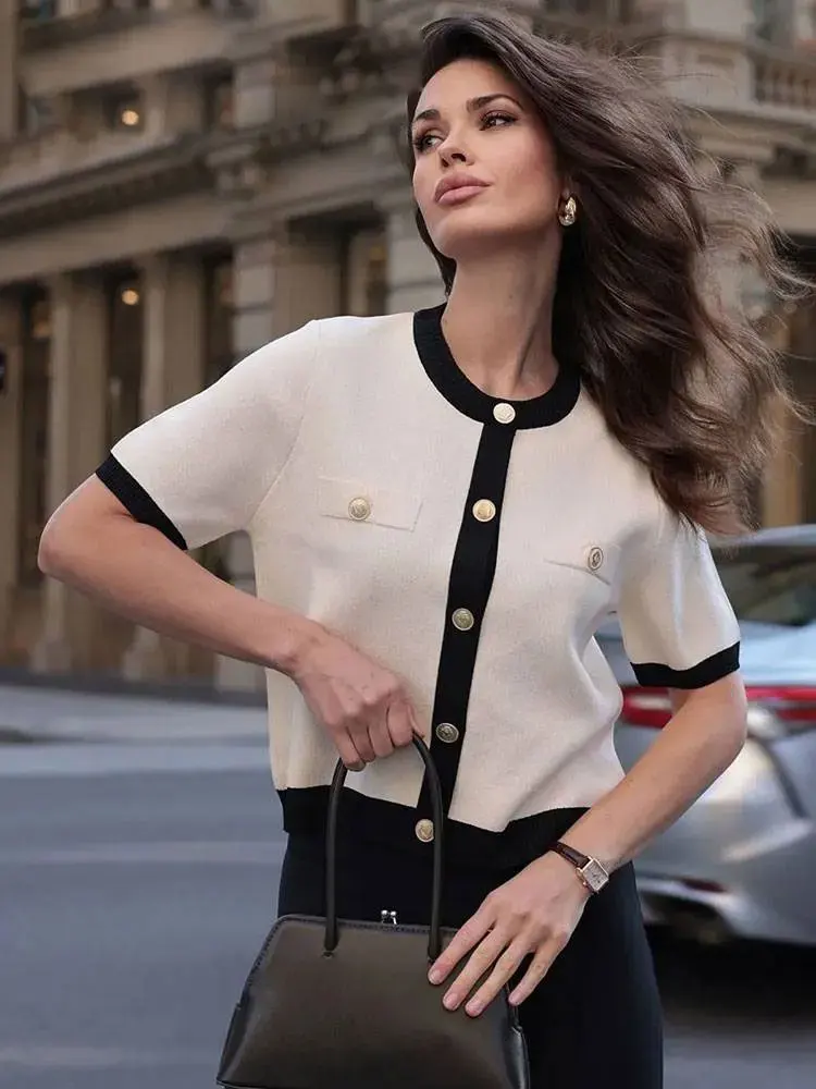 أنيقة المرأة سترة مشغولة من الصوف س الرقبة قصيرة الأكمام واحدة الصدر معاطف 2025 الصيف البرية الأساسية امرأة سترة
