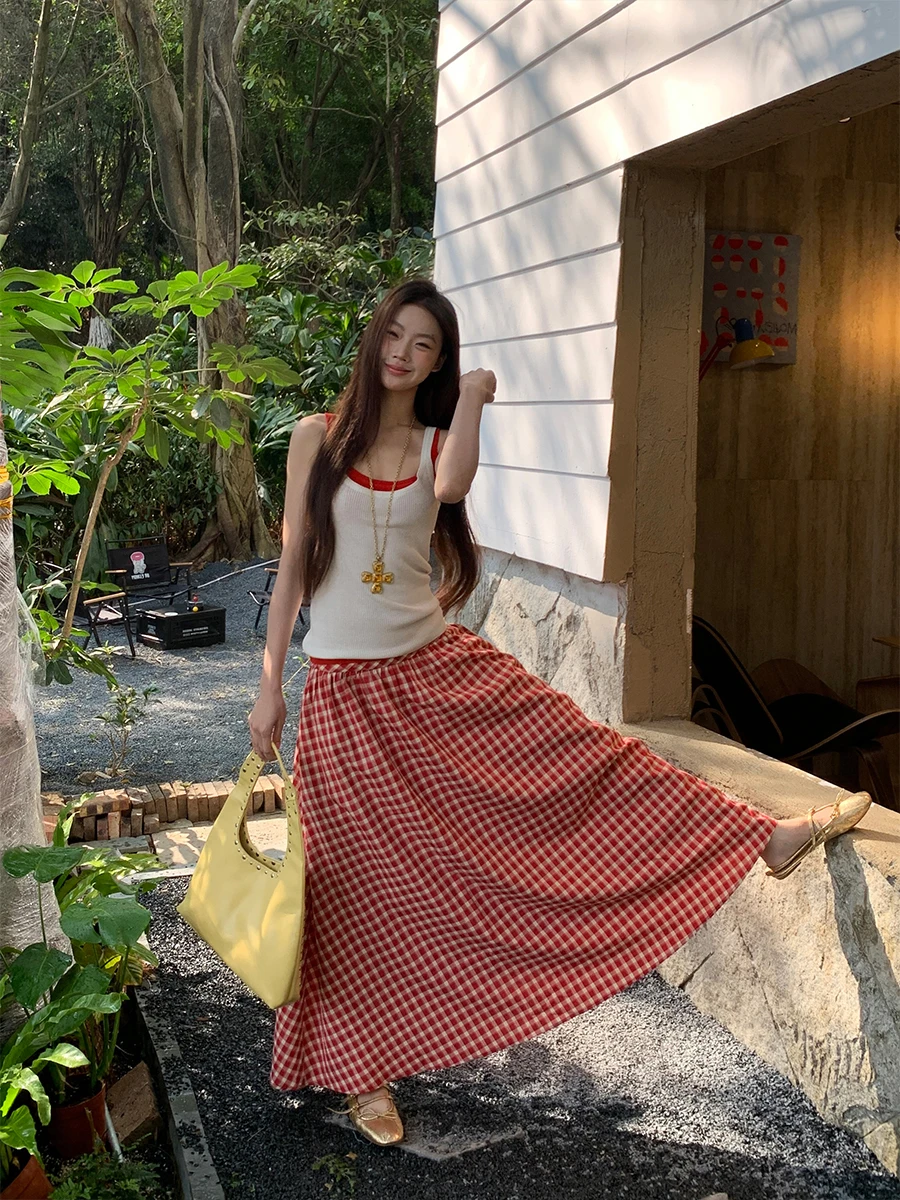 

Красная юбка-карандаш в клетку для женщин, с завышенной талией, стройнящая, в корейском стиле, летняя, длинная, из высококачественного полиэстера и вискозы.