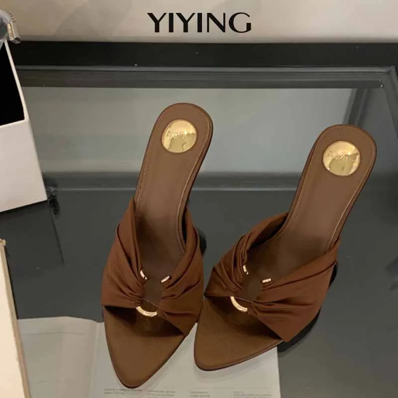 

2025 Fashion Slippers Open-toed Stiletto Heels Street Style Striptease Party Pleated Metal Buckle Pointed Sexy Women's Shoes