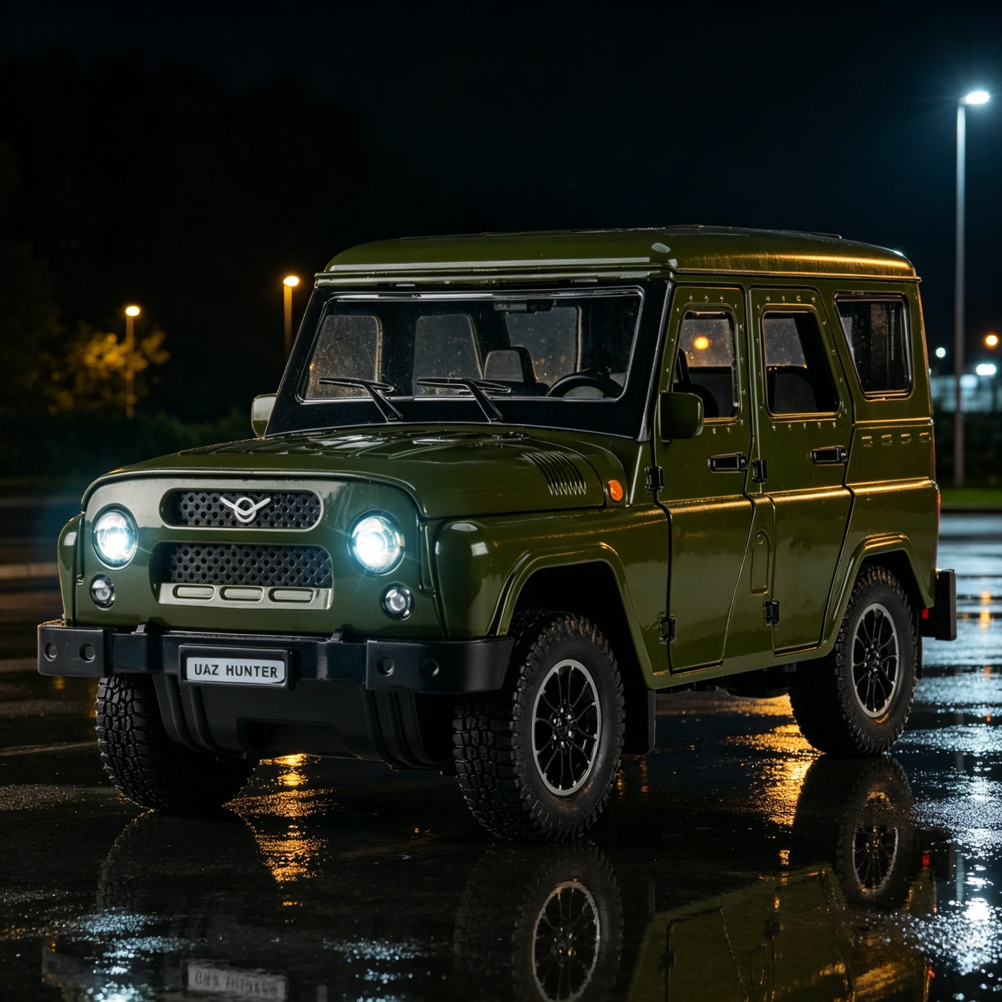 

1:18 UAZ Hunter Cars Miniature Models Toys Alloy Diecast with Light Music Vehicles Wheel Pull Back Off-road Child Gifts