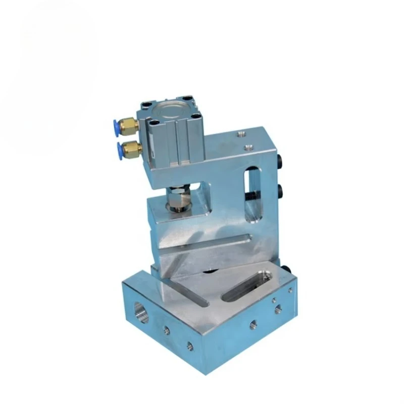 High-speed pneumatic round hole punching machine for plastic bags