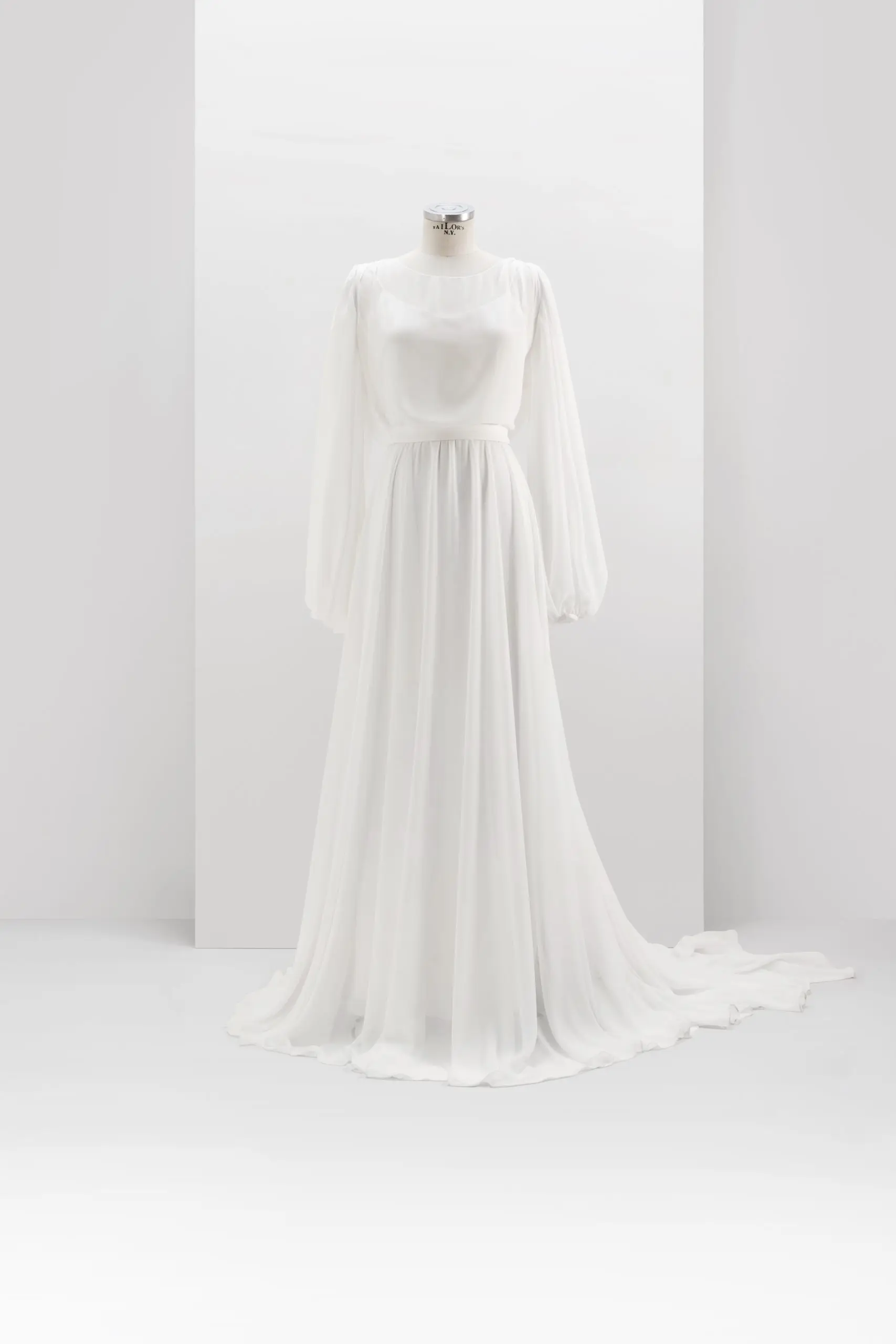 فساتين زفاف شيفون بأكمام كاملة على شكل حرف a ، فساتين زفاف بوهو للشاطئ بدون ظهر ، فيستدو دي نويفاس DW1111