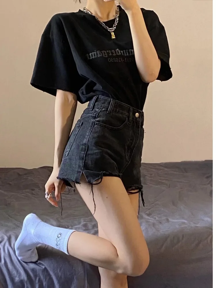 

2024 Summer Women's Retro Street Denim Shorts Chic High Waist Pocket Zipper Decorated Elegant Women's Curled Shorts Y2K