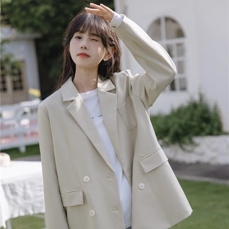 Apricot Casual Shoulder Pad Suit Jacket 2023 Autumn Double Breasted Embroidered Jacket Women Notched Pocket Office Lady Blazers