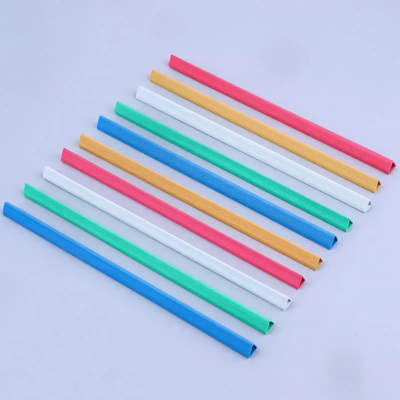 20 pz A4 Draw Rod Cartella Asta di Plastica Clip Cartella di Colore Carta di Prova Documento Asta Morsetto Cartella di File Organizzatore Raccoglitore Ufficio Scolastico