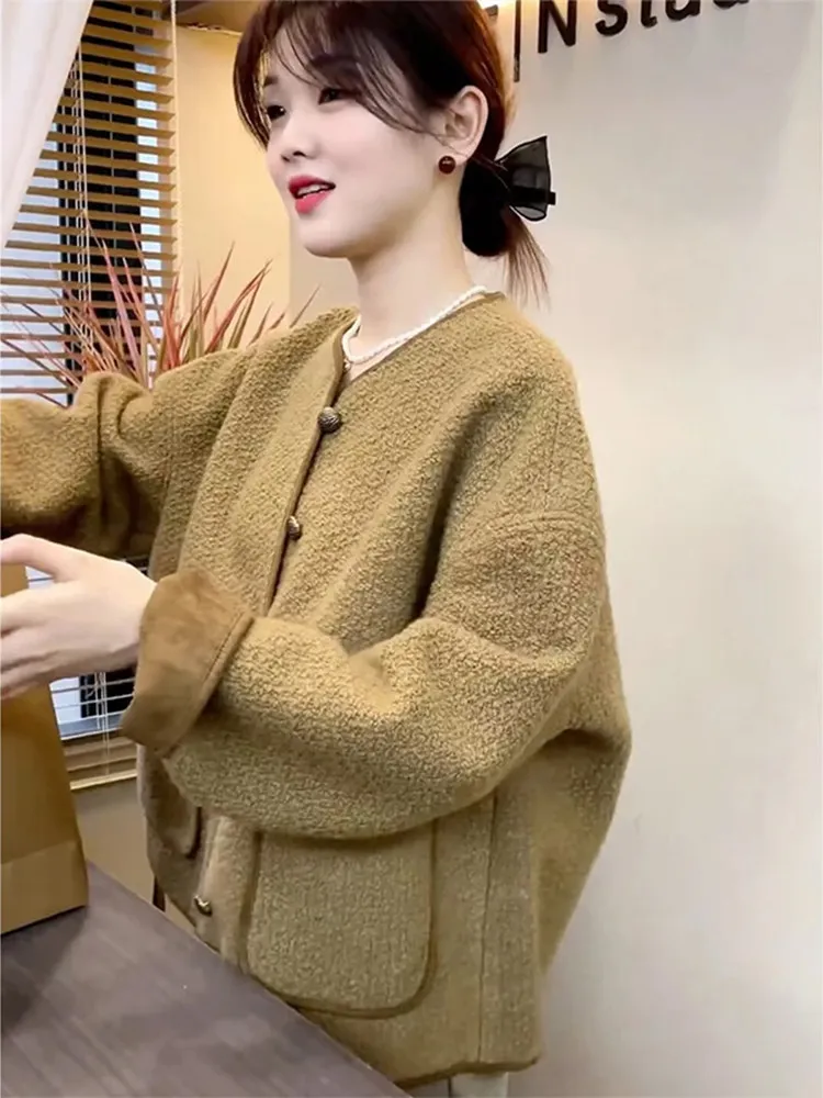 

Повседневная женская бейсбольная куртка-жилет из искусственного меха с бархатной подкладкой, свободного кроя, новинка весна-осень 2026