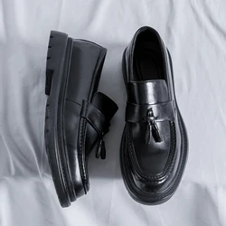 Brand Luxury Tassel Loafers Dress Shoes Men Shoes Black British Style Moccasin Thick Bottom Low Heel Business Formal Mens Shoes