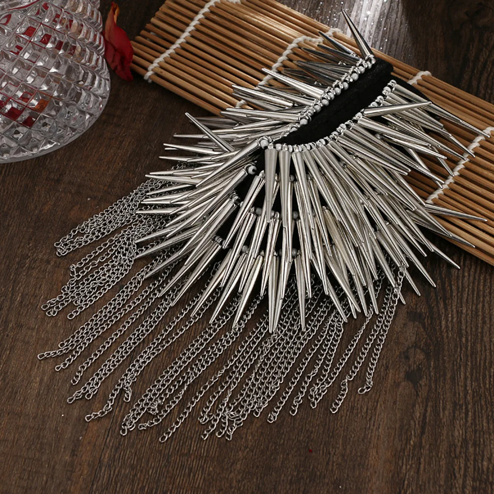 Man Shoulder Board Tassel Mark Rivet Chains Brooch Decor Men and Women Clothing