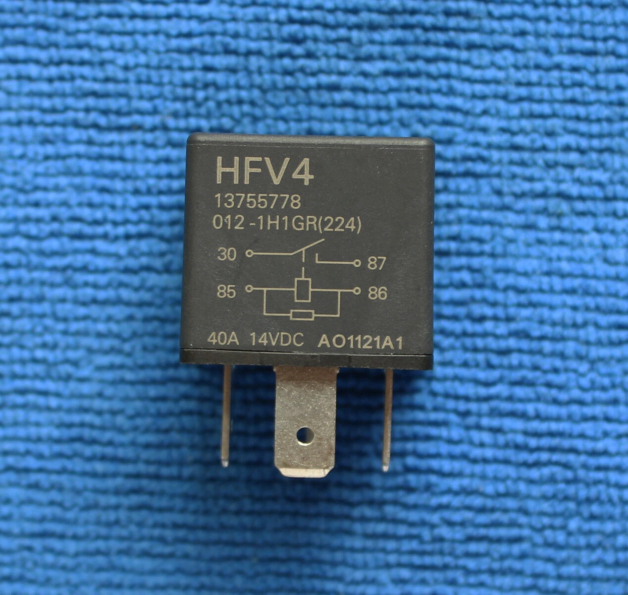 1pcs HFV4 012-1H1GR 40A 5 HFV4 012-1H1GR