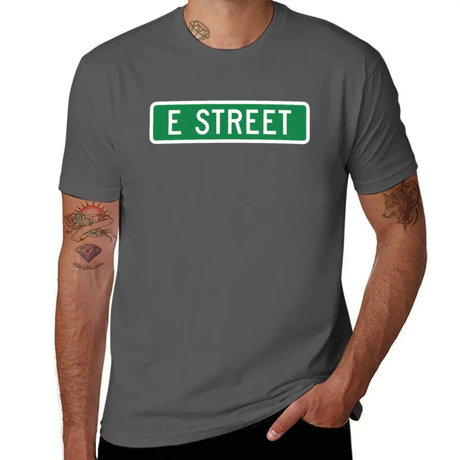 

Винтажная футболка Street, Tri-blend (цветная, с принтом), повседневная, минималистичная, с коротким рукавом