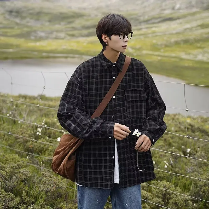 

Autumn Winter Large Size Long Sve irt Men's Loose Faion Plaid Sle Hong Kong Sle Haome Retro Sle irt