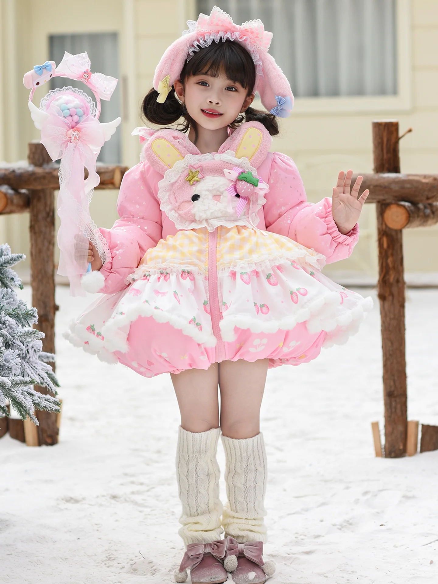 

Новая зимняя детская теплая хлопковая куртка-пуховик на молнии для девочек в стиле Лолита с мультяшным принтом, прочная, длинная