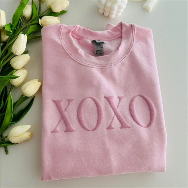 Custom Sweatshirt,Puff Print XOXO Sweater,Love Sweatshirt,Valentines Day Gift,Gift for Her,Valentines Day Sweatshirt,Xoxo Shirt