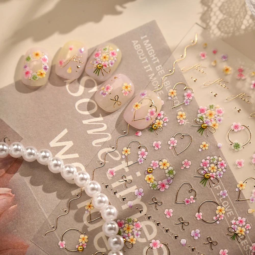 Süße Frühlings-Nagelaufkleber mit farbigen Blumen, Blumenstrauß, Goldprägung, Liebesherzen, Maniküre-Aufkleber, Schleifen, 5D-Nagelaufkleber 3d3r