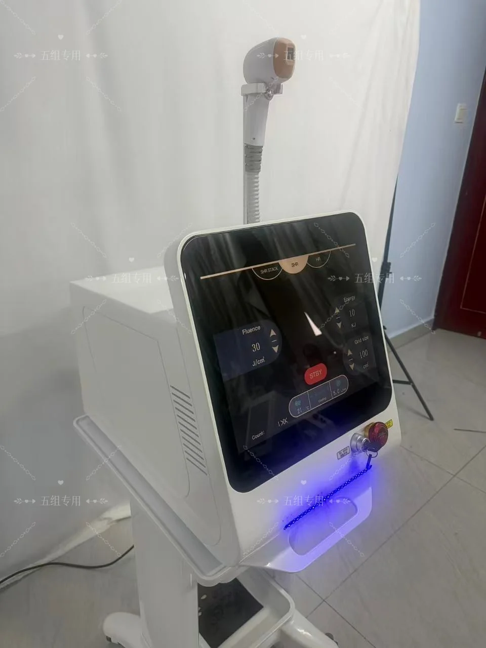 

Professional 808NM Portable Diode Laser Hair Removal Machine Ice Platinum Painless Permanent Epilator with 3 Wavelength Options