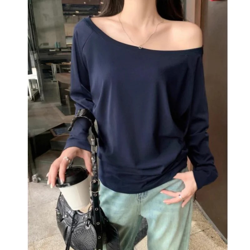 Übergroßes, schulterfreies Langarm-T-Shirt im Y2K-Stil für Damen, einfarbig, lässige Oberteile, Herbst-Basics, T-Shirts im koreanischen Preppy-Stil, vielseitig kombinierbar, neu – Detail 6