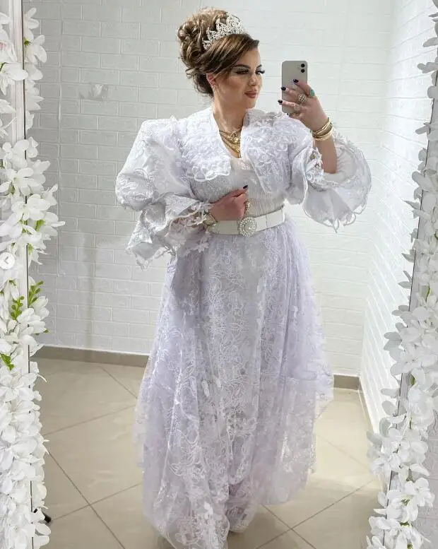 White Arabian Moroccan Evening Dresses Kosovo V Neck Long Sleeve Lace Arabic prom Gowns Elegant Algeria Robe De Mariee