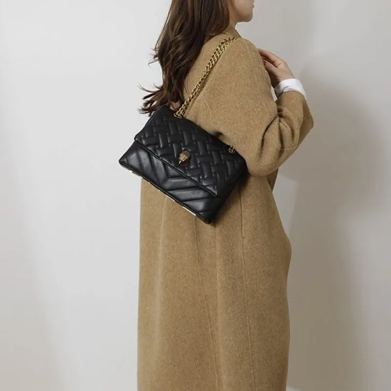 

Chic Women Handbag Casual Crossbody Tote for Daily Use Shopping Date Fashion Stylish Versatile