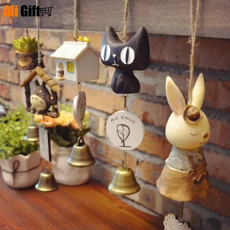 

Retro Black Cat Wind Chime Hanging Ornament Creative Fresh Resin Bell Decor for Bedroom Wall