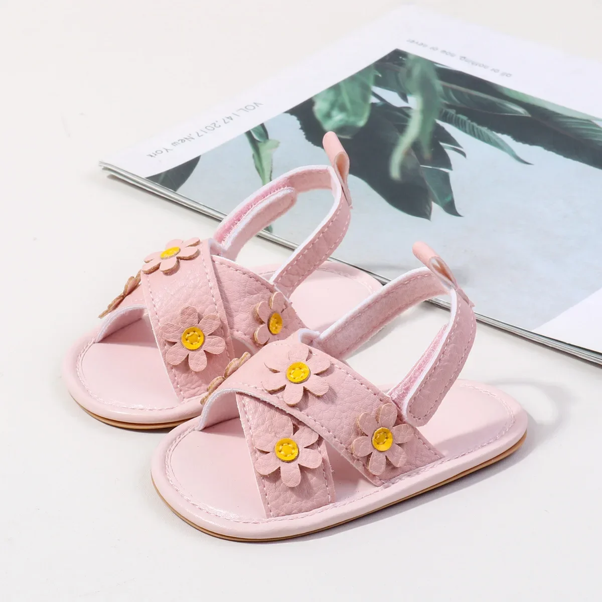 

Summer Baby Girls Shoes PU Leather First Walking Non-Slip Soft Sole Newborn Prewalkers Flat Sandals