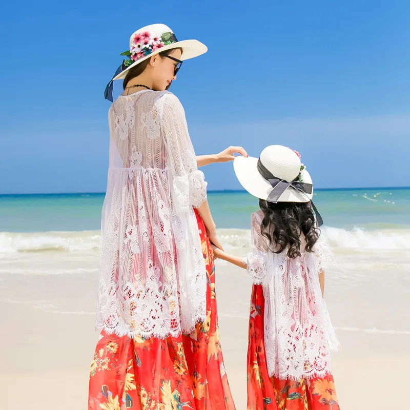 2024 Summer Mother Daughter Same White Coat Vacation Holiday Look Baby Girls and Mom Matching Resort Clothes Mommy and Me Jacket