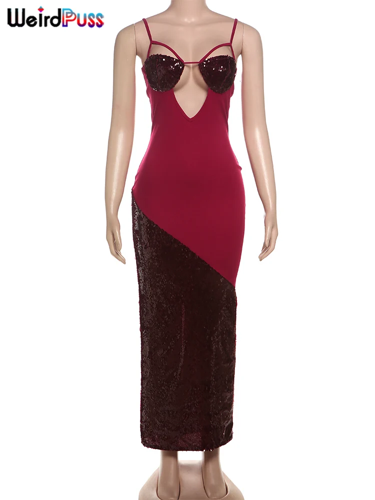 فستان نسائي غريب مزين بالترتر ومزين بقطع القماش مثير مجوف ورقبة منخفضة محب بدون أكمام وظهر كلاسيكي وشقوق متباينة طويلة