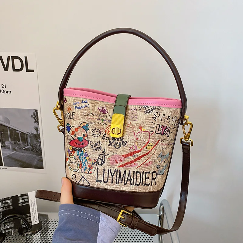 

21*18*10cm Luxury Women Clutch Bags Designer Crossbody Shoulder Purses Handbag Women Clutch Travel Tote Bag
