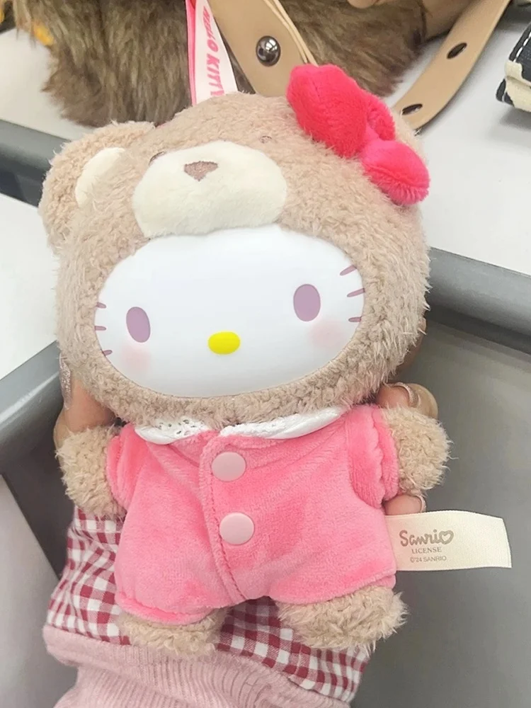 Sanrio personnages Latte bébé série vinyle boîte aveugle jouets Kuromi mélodie Hello Kitty figurines pendentif poupée dessin animé décor cadeau de noël