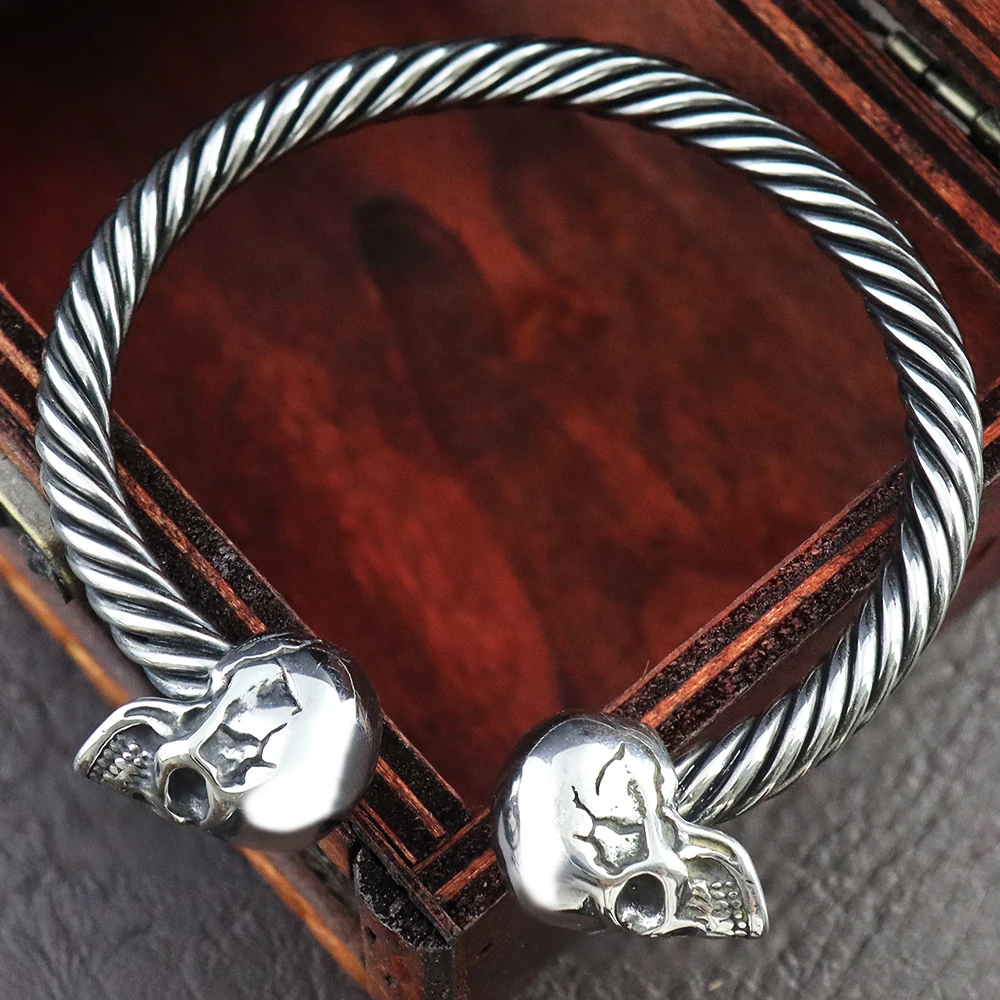 Stainless Steel Vintage Design Double Skull Bracelets Men\'s Gothic Adjustable Skeleton Open Bangles for Women Jewelry Wholesale