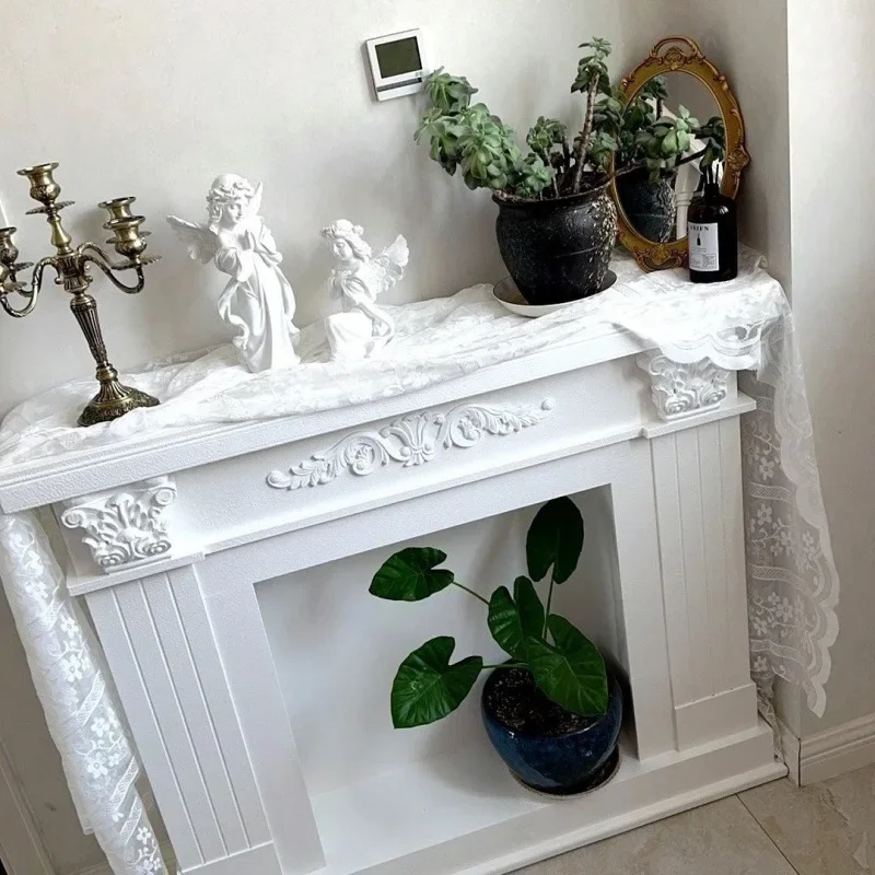 French retro carved cabinet cream wind, decoration living room B & B European style, cabinet luminous