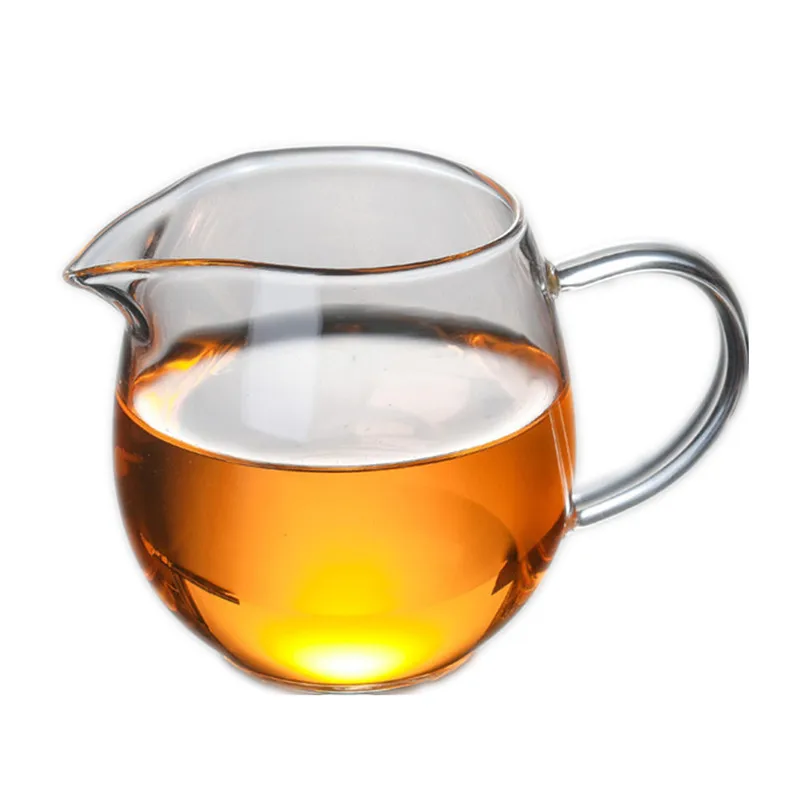 

Small Glass Tea Serving Sharling Pitcher Nice Solid Glass Gong Dao Bei for Kung Fu Tea Wine and Milk