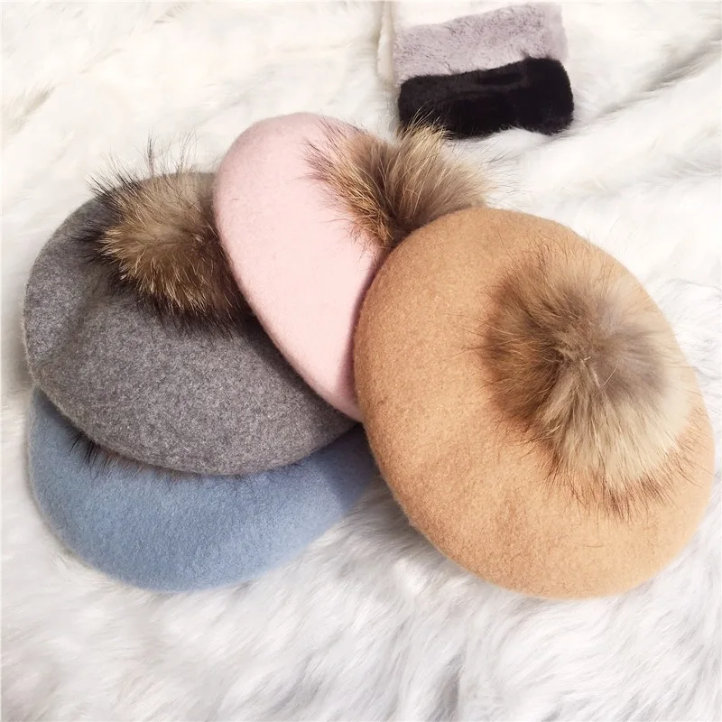 Real Raccoon Fur Pompom Berets Hat For Women Vintage Artist Wool Beret caps Lady Fashion Elegant Fluffy Pom Poms Painter Hat