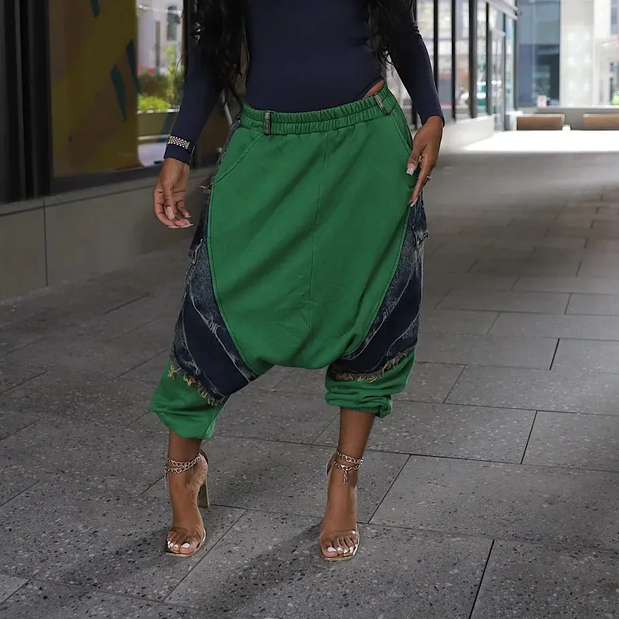 Denim Jeans Women Loose Military Cargo Pants Stitching Patchwork Hipster Design Harem Trousers Hip Hop Modern Stylish Streetwear