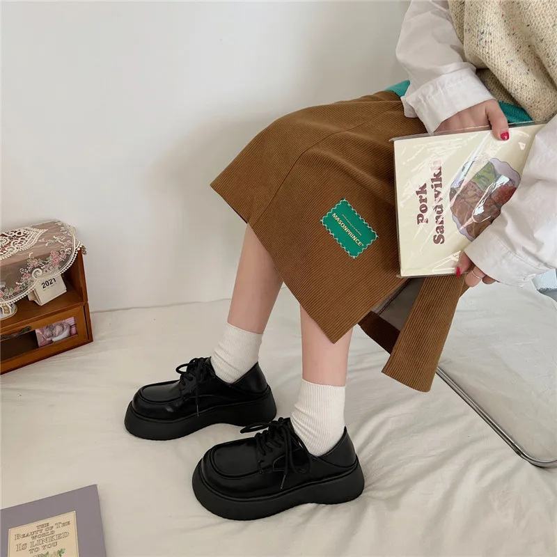 Round Toe Shallow Mouth Casual Woman Shoe British Style Clogs Platform Loafers With Fur Oxfords Female Footwear Black Flats Prep