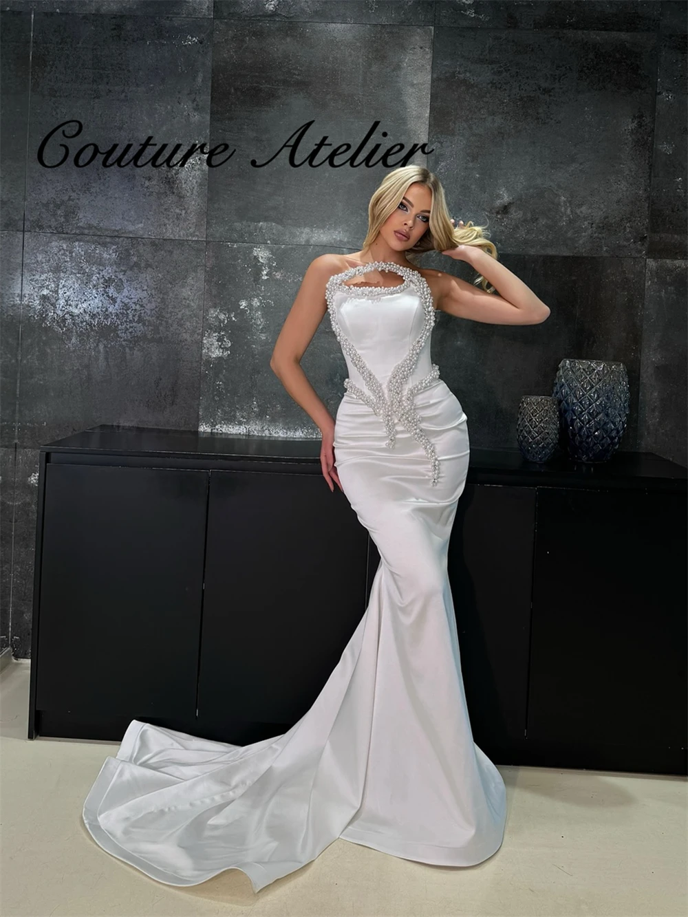 

Newfangled Mermaid Wedding Dresses Luxury 2025 Strapless Beaded Rhinestones Pleat Engagement Gowns robe de mariée Customized