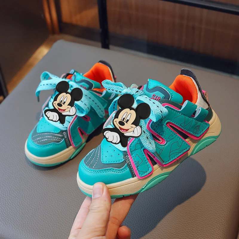 

Весенне-осенние повседневные кроссовки для мальчиков, детские кеды, модные высокие кроссовки для девочек, кроссовки с Микки Маусом, детские кроссовки с мягкой подошвой