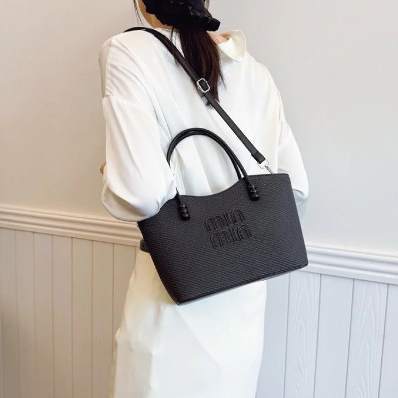 

Luxury Women's Tote Bag Made Of Fine Leather Boasting Casual Paris Trendy Stylish Daily Look​
