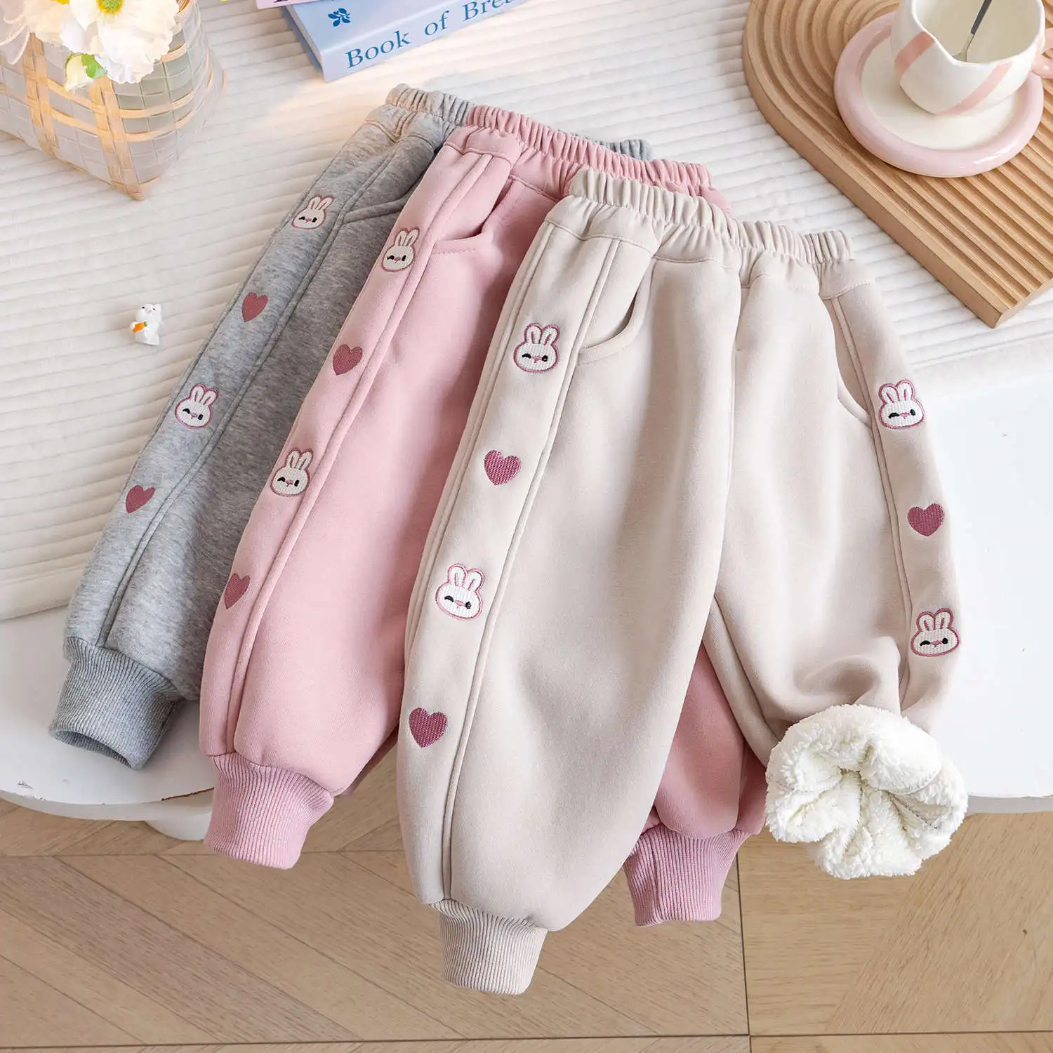 Autumn Children Casual Pants for 2 3 4 5years old Girls Embroidery rabbit Cotton warm Trousers Kids Girls Baby pants carnival