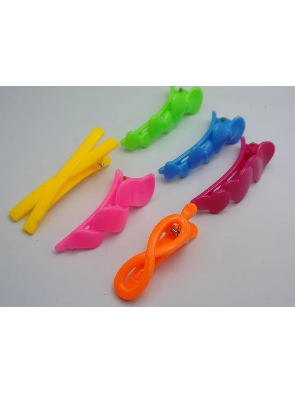 20. plastikowych spinek do włosów aligatora w różnych kolorach dla dziewczynek — zdjęcie 2