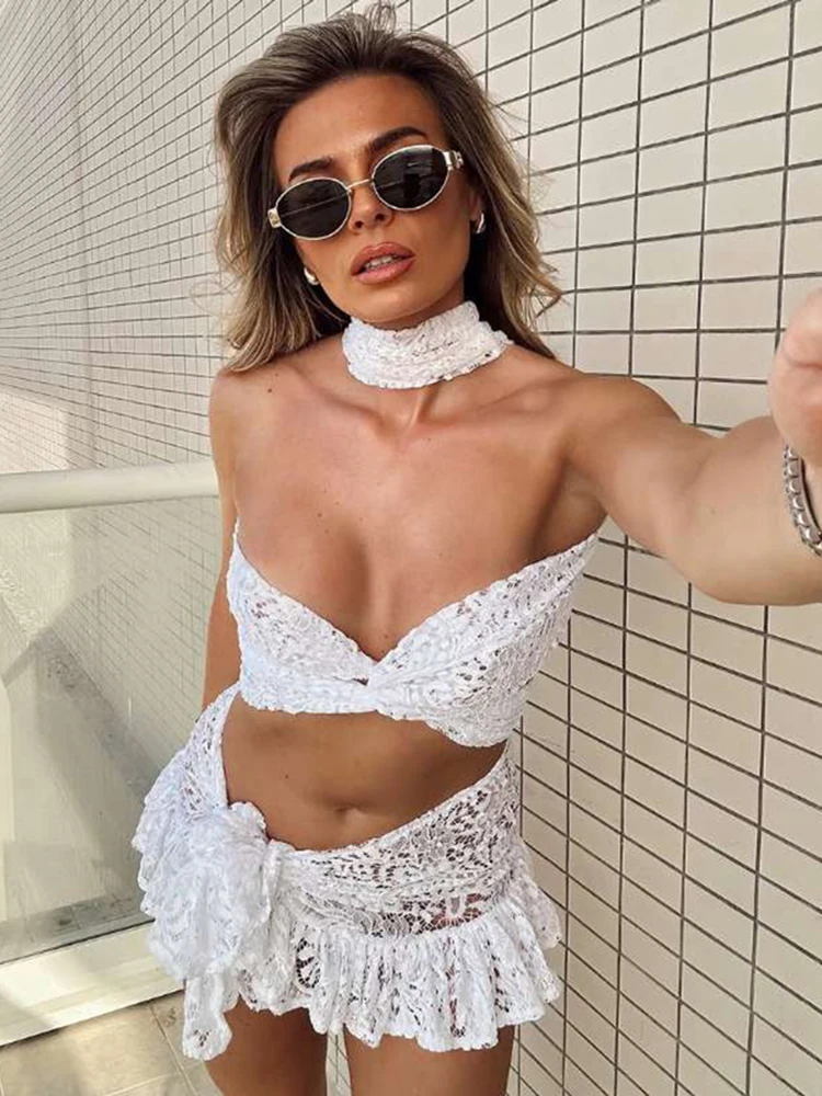 Conjunto esquisito, conjunto de 2 peças, conjunto de bandagens de gola baixa cruzada, mini tops + saias de renda com ruched, roupas estilo Y2K